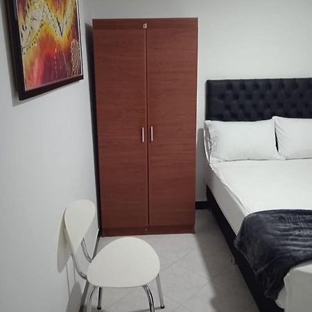 Hotel Girasol 70 Medellin Exterior photo