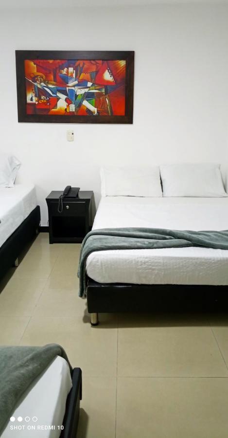 Hotel Girasol 70 Medellin Exterior photo